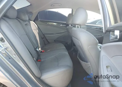 2014 Hyundai Sonata Se 2.0T from USA, damaged, VIN 5NPEC4AB7EH867037